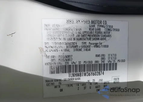 2006 Lincoln Town Car Signature из США, поврежденный, VIN 1LNHM81W36Y602874